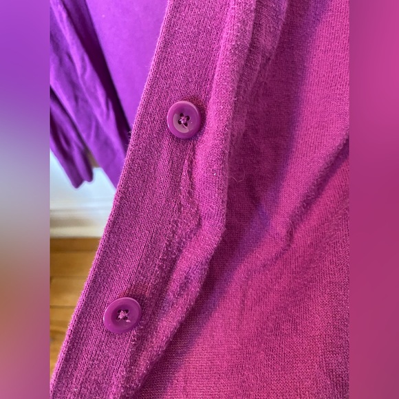Magenta button-up cardigan - Picture 2 of 4